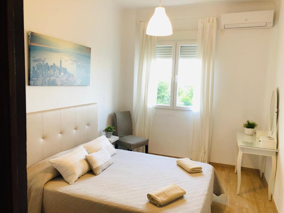 Solymar Beach Premium Малага Экстерьер фото
