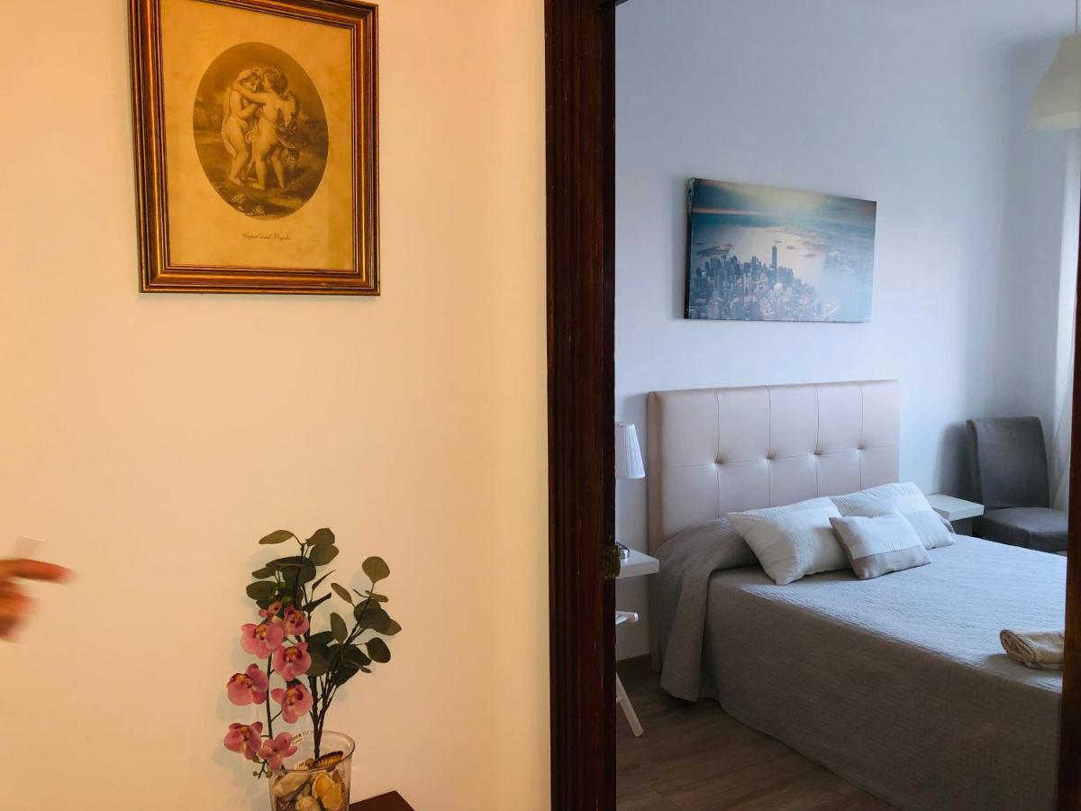 Solymar Beach Premium Малага Экстерьер фото